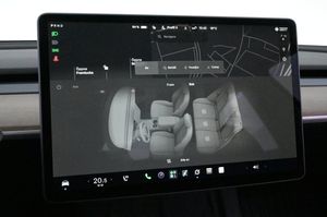 Tesla Model 3 bild 21