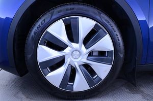 Tesla Model Y bild 27