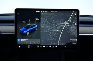Tesla Model Y bild 22