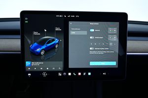 Tesla Model Y bild 16
