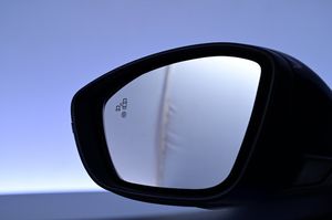 Peugeot e-208 bild 23