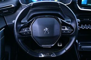 Peugeot e-208 bild 7