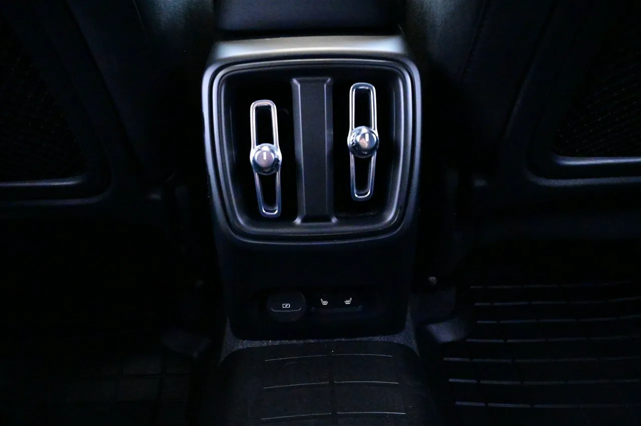 Volvo C40 Recharge bild 24