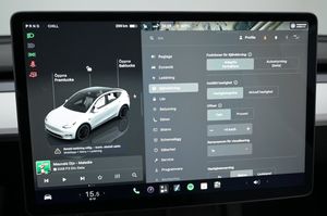 Tesla Model Y bild 14