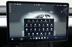 Tesla Model Y bild 22