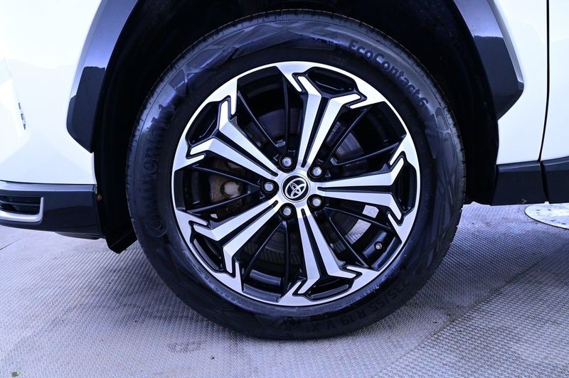 Toyota RAV4 bild 27