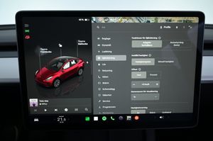 Tesla Model Y bild 15