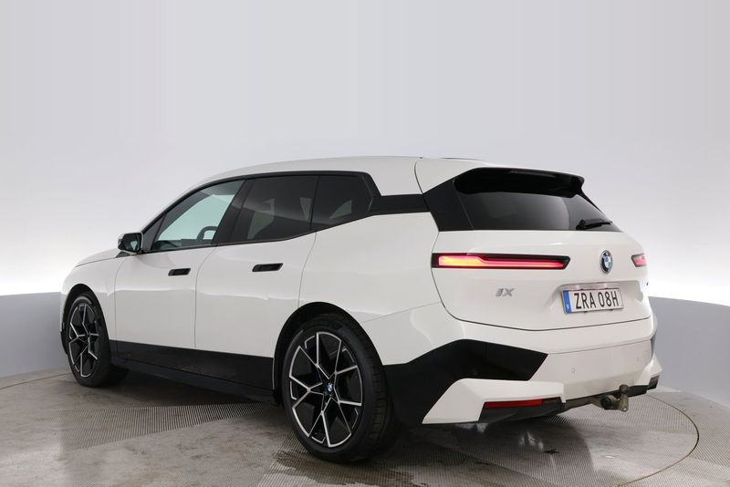 BMW iX bild 4