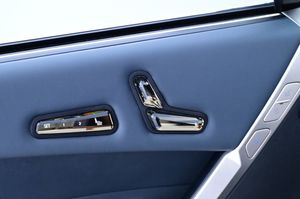 BMW iX bild 12