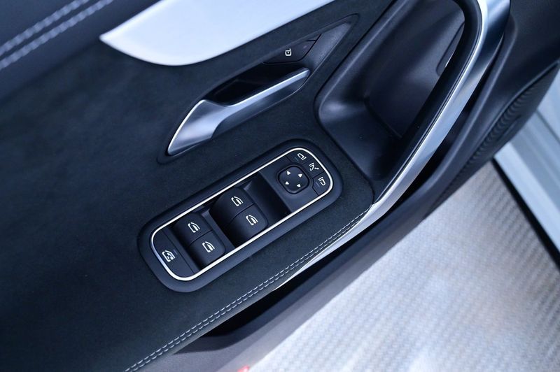 Mercedes CLA250 bild 11