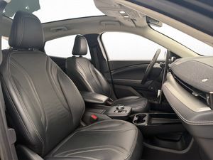 Ford Mustang Mach-E bild 30