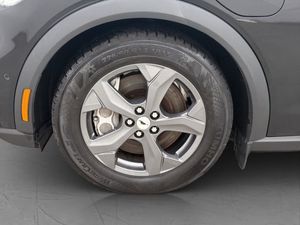 Ford Mustang Mach-E bild 33