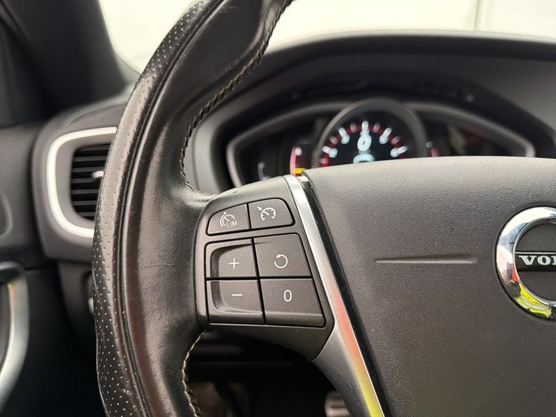 Volvo V40 bild 14