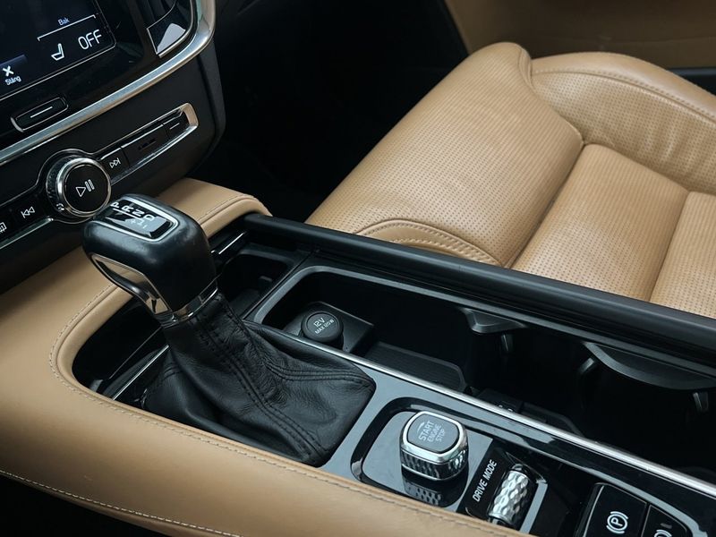 Volvo V90 bild 32