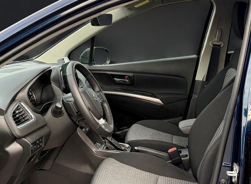 Suzuki S-CROSS bild 3