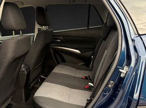 Suzuki S-CROSS bild 4