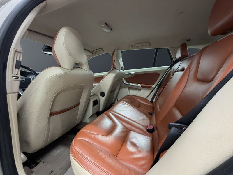 Volvo V60 bild 9