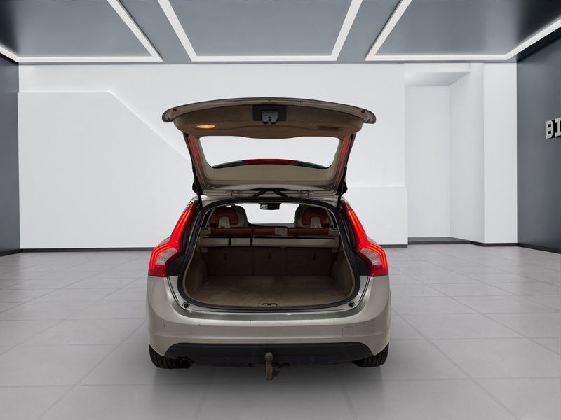 Volvo V60 bild 14