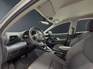 Toyota Yaris bild 8