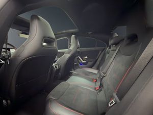 Mercedes CLA200 bild 9