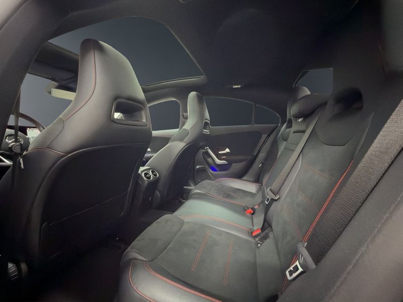 Mercedes CLA200 bild 9