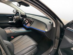Mercedes E300 bild 12