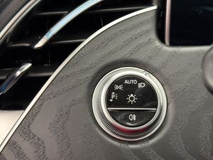 Mercedes E300 bild 34