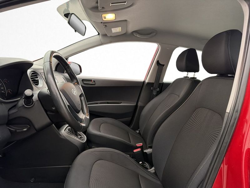 Hyundai i10 bild 9