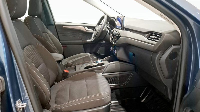 Ford Kuga bild 3
