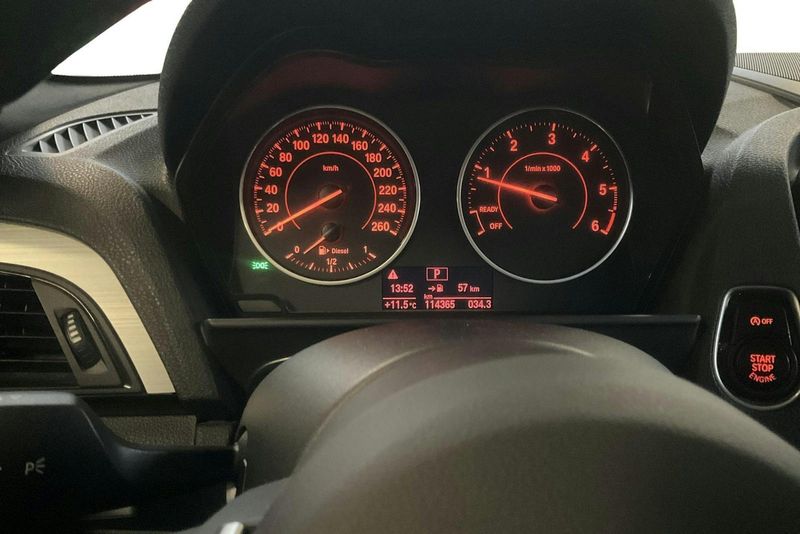 BMW 118 bild 10