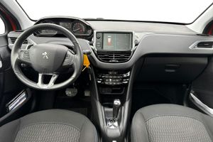Peugeot 208 bild 6