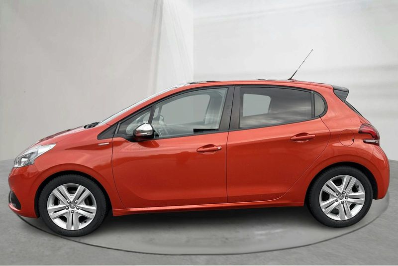 Peugeot 208 bild 2