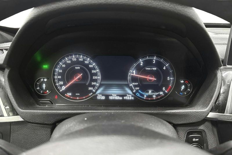 BMW 320 bild 10