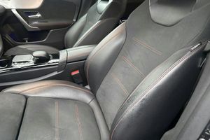 Mercedes CLA200 bild 17