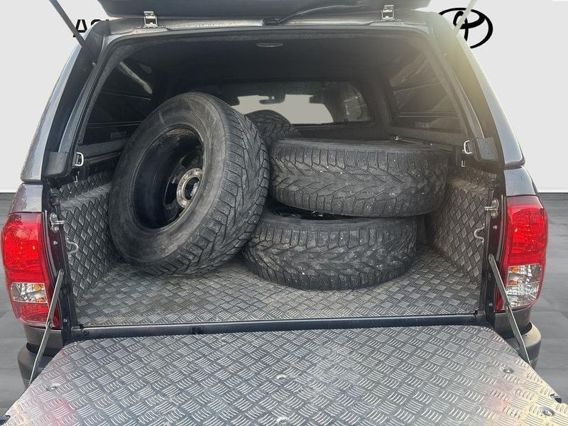 Toyota Hilux bild 11