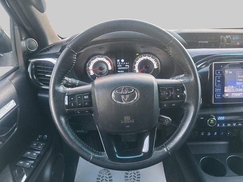Toyota Hilux bild 9