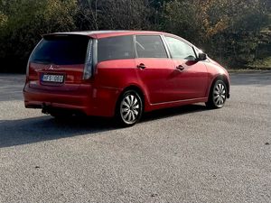 Mitsubishi GRANDIS bild 3
