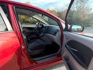 Mitsubishi GRANDIS bild 6