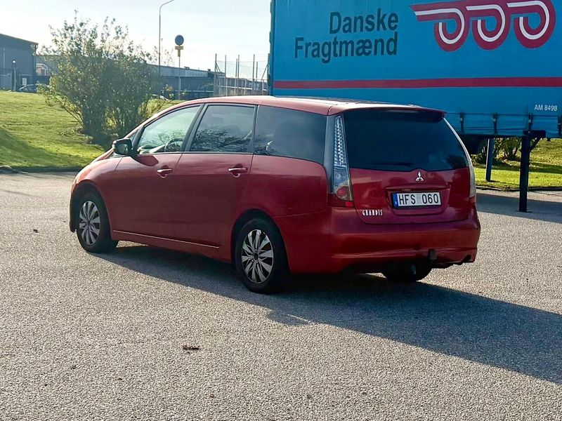 Mitsubishi GRANDIS bild 4