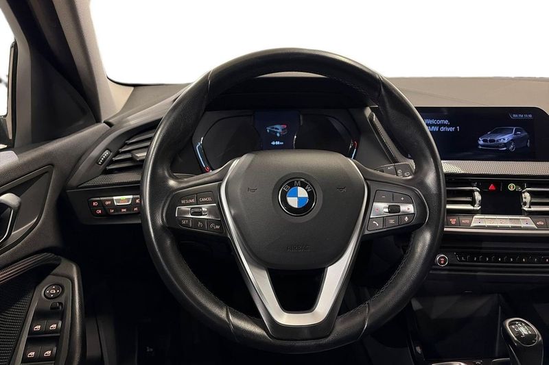 BMW 118 bild 16