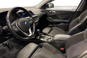 BMW 118 bild 13