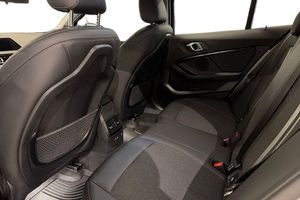 BMW 118 bild 14