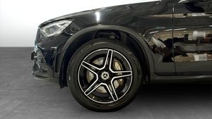 Mercedes GLC300 bild 9