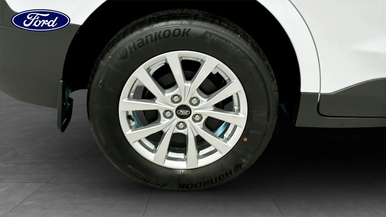Ford Transit Courier bild 9