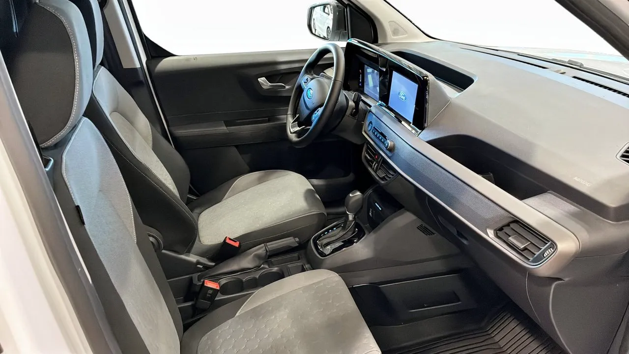 Ford Transit Courier bild 3