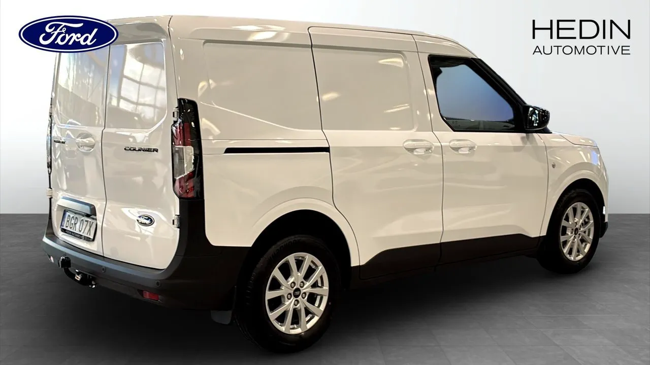 Ford Transit Courier bild 2