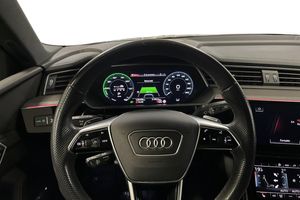 Audi e-tron bild 14