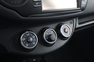 Toyota Yaris bild 25