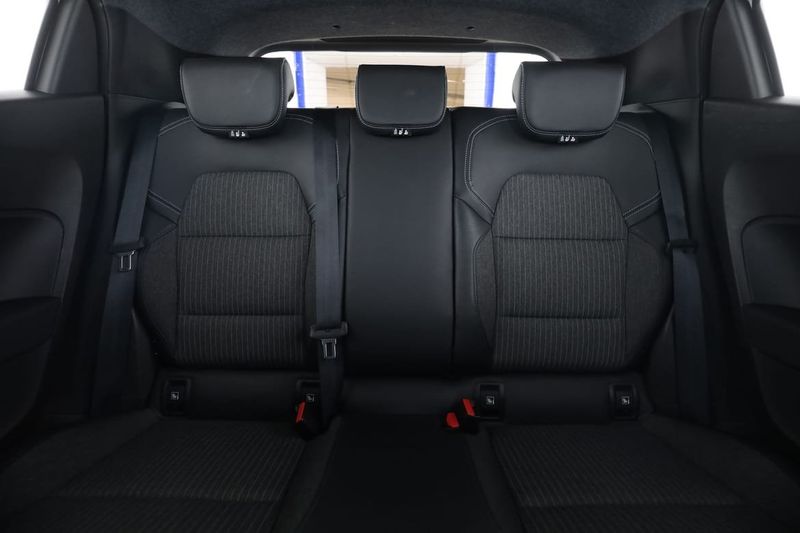 Renault Clio bild 16