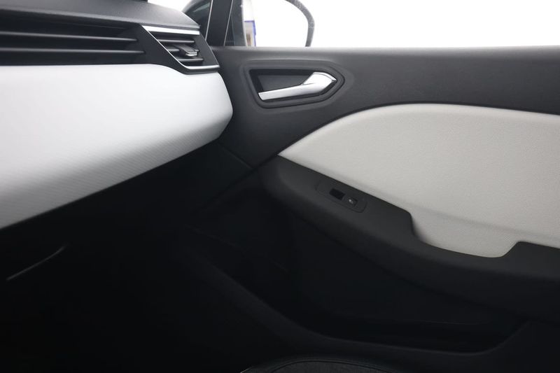 Renault Clio bild 31